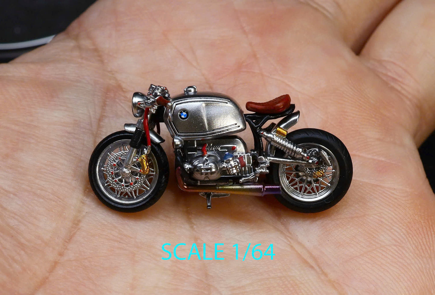 Motocycle bike 1/64 scale handpaint high detail