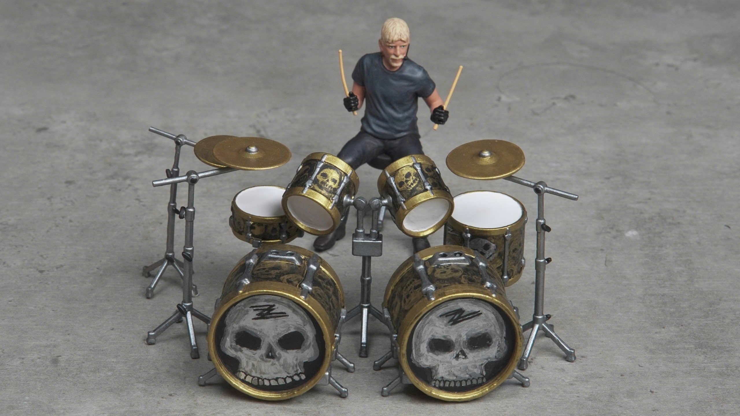 Rock team figure 1:18 to 1/64 HO scale handpaint high detail