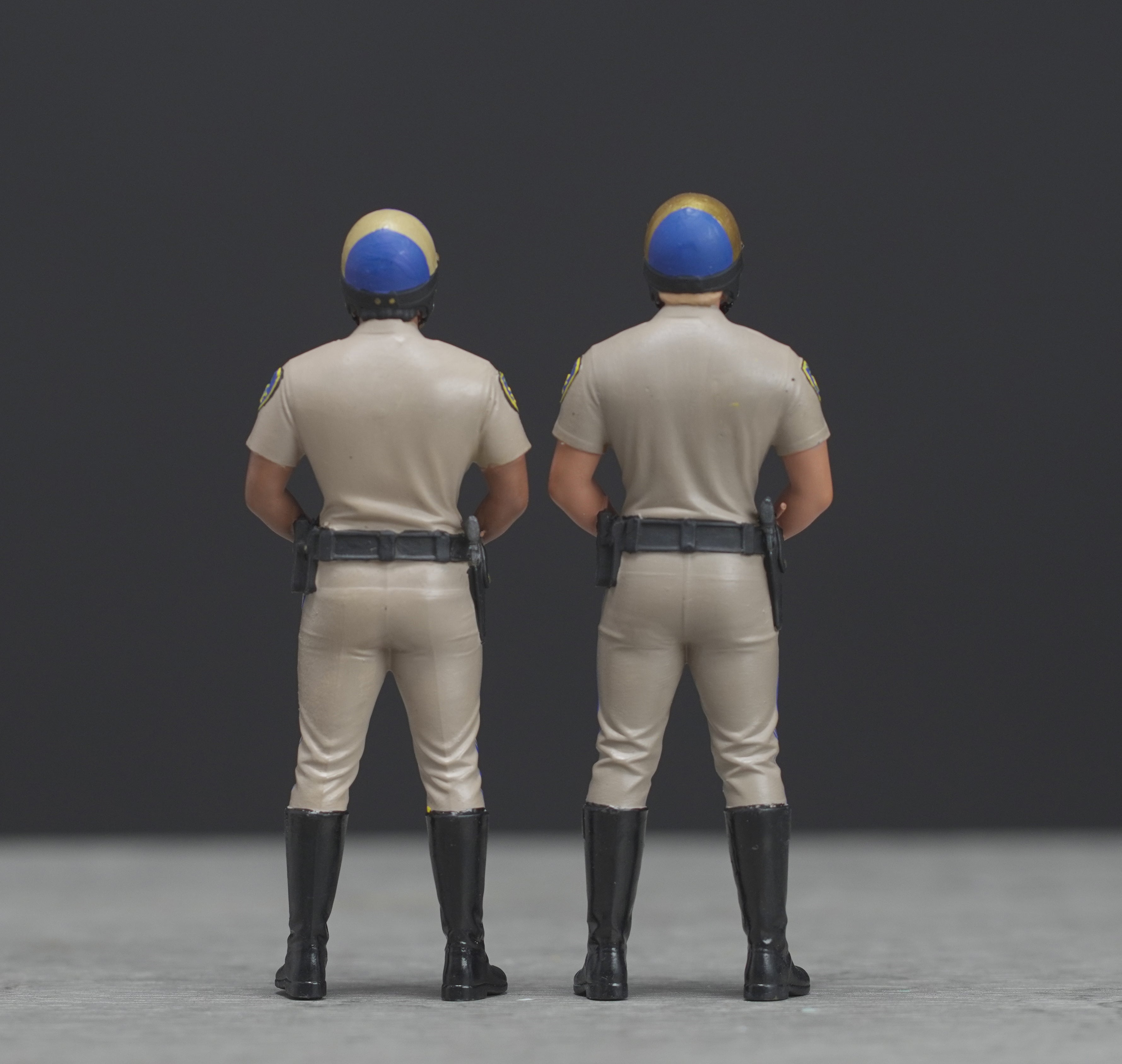 CHIP highway patrol high detail painted scale 1/18 A290