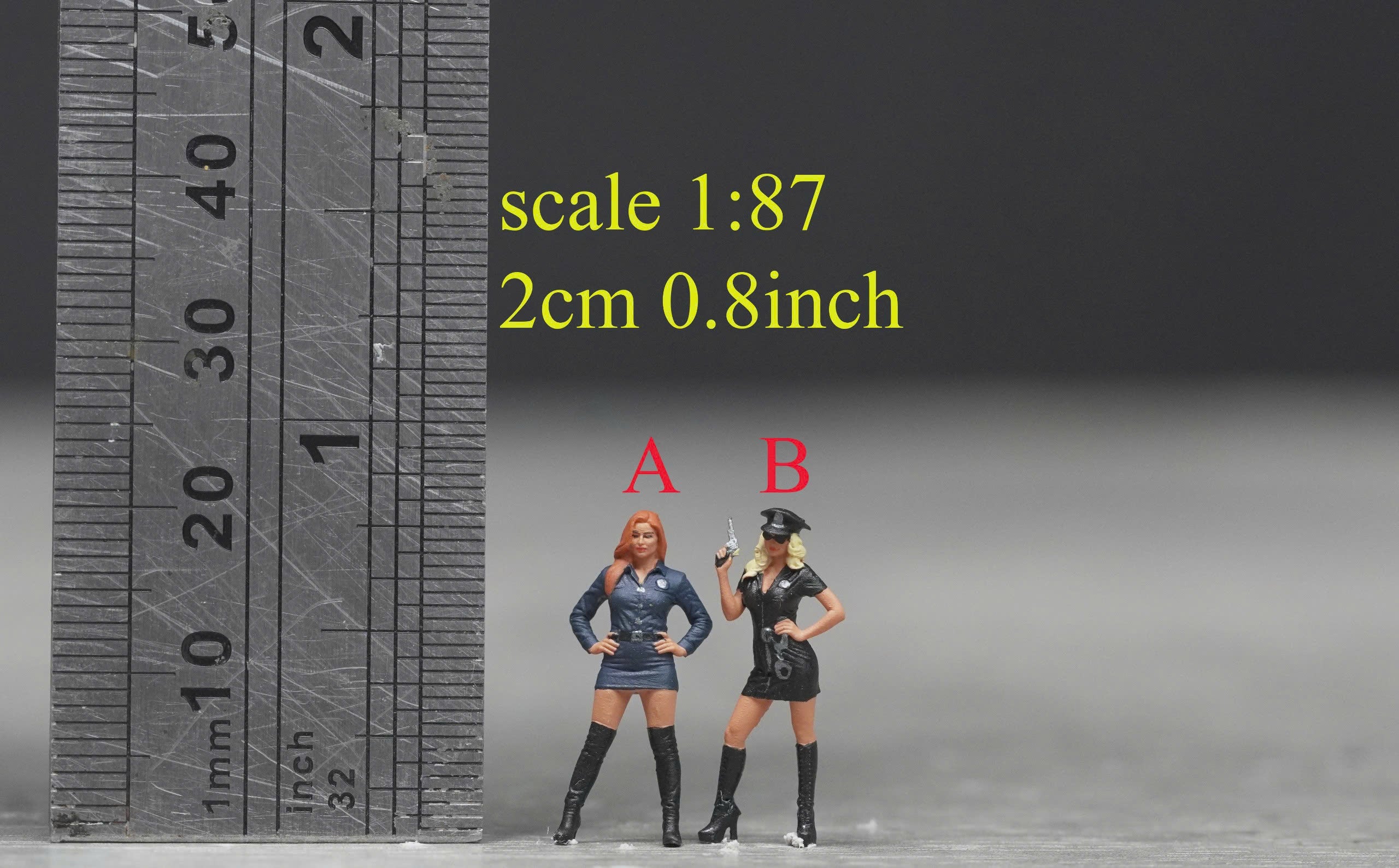 Policewoman figure HO 1/64 1/43 1/24 1/18 Scale handpaint high detail