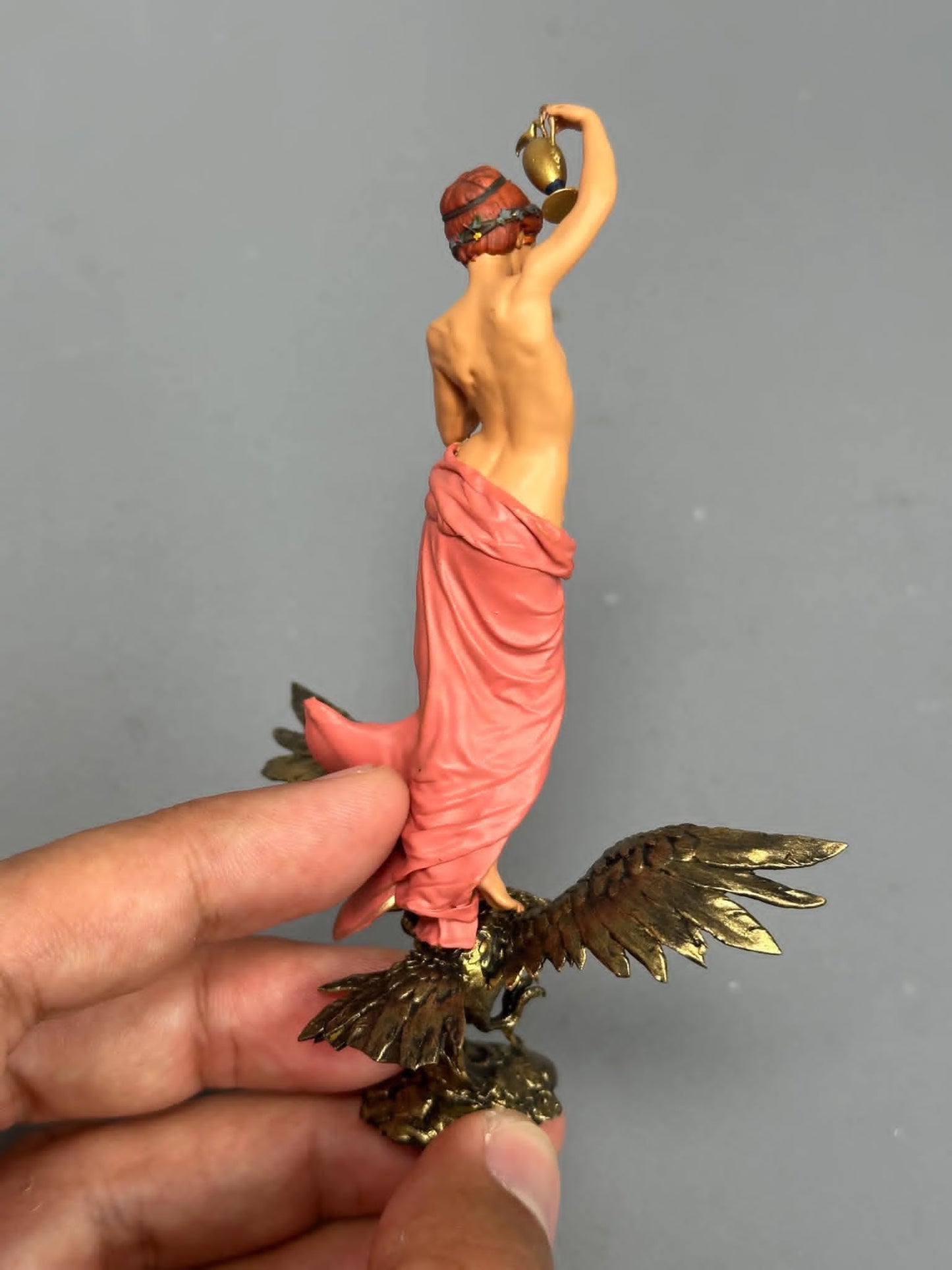 Art lady on bird figurine handpaint high detail 1:18 to HO scale
