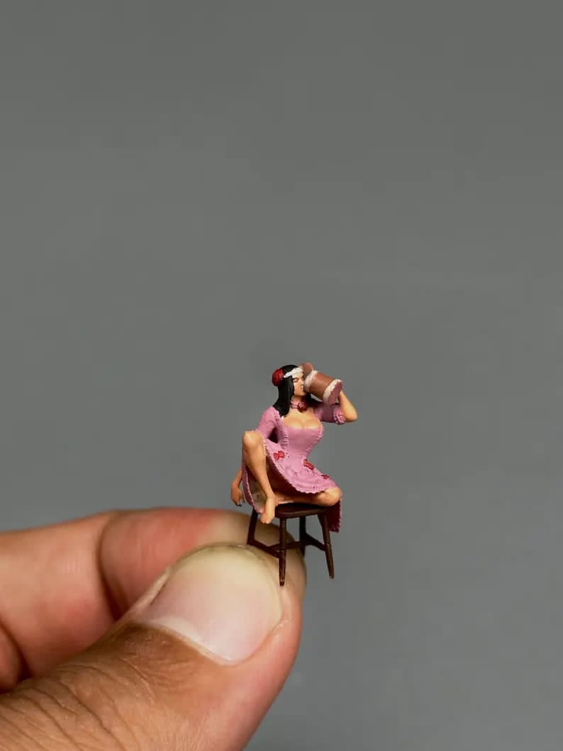 Drinking girl with chair figurine handpaint high detail 1:18 to HO scale