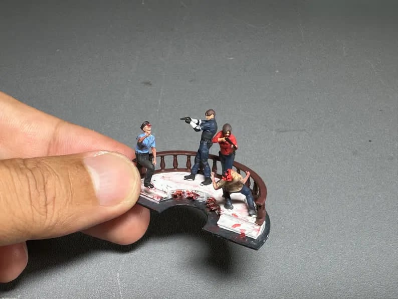 Evil diorama figurine handpaint high detail 1:18 to HO scale