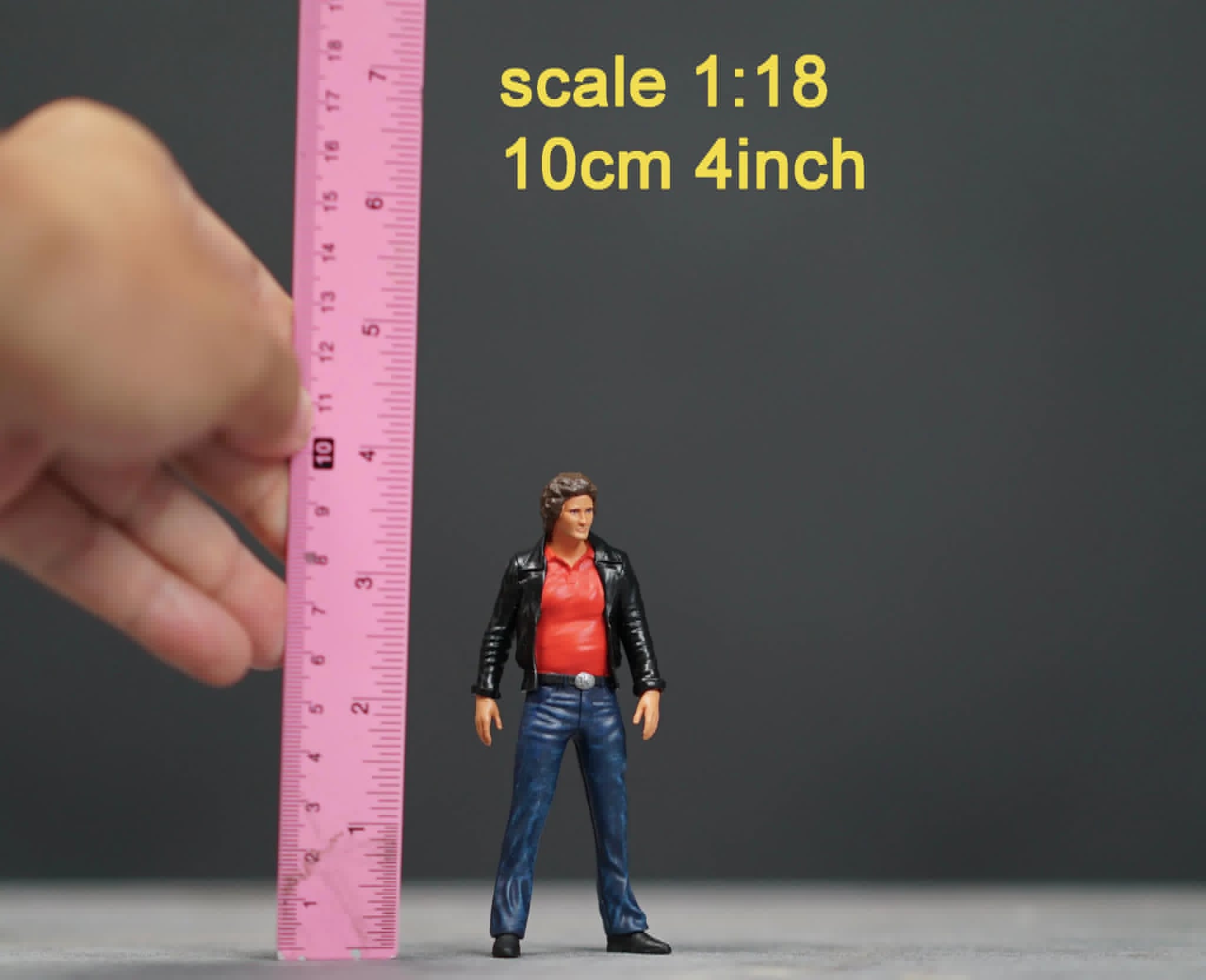 knight man figurine handpaint high detail 1:18 to HO scale