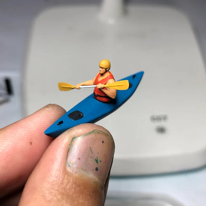 HO & 64 scale Kayak man woman handpaint high detail