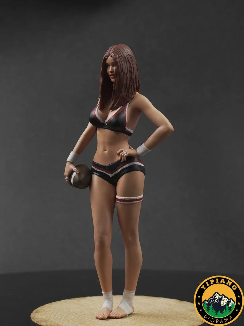 Lfl Football girl figure handpaint high detail 1:18 to HO scale