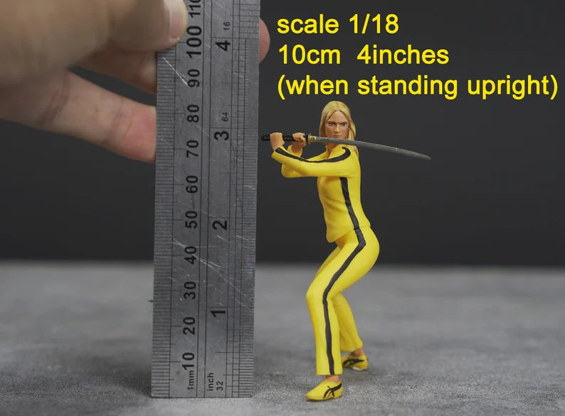 Killer girl figure handpaint high detail 1:18 to HO scale