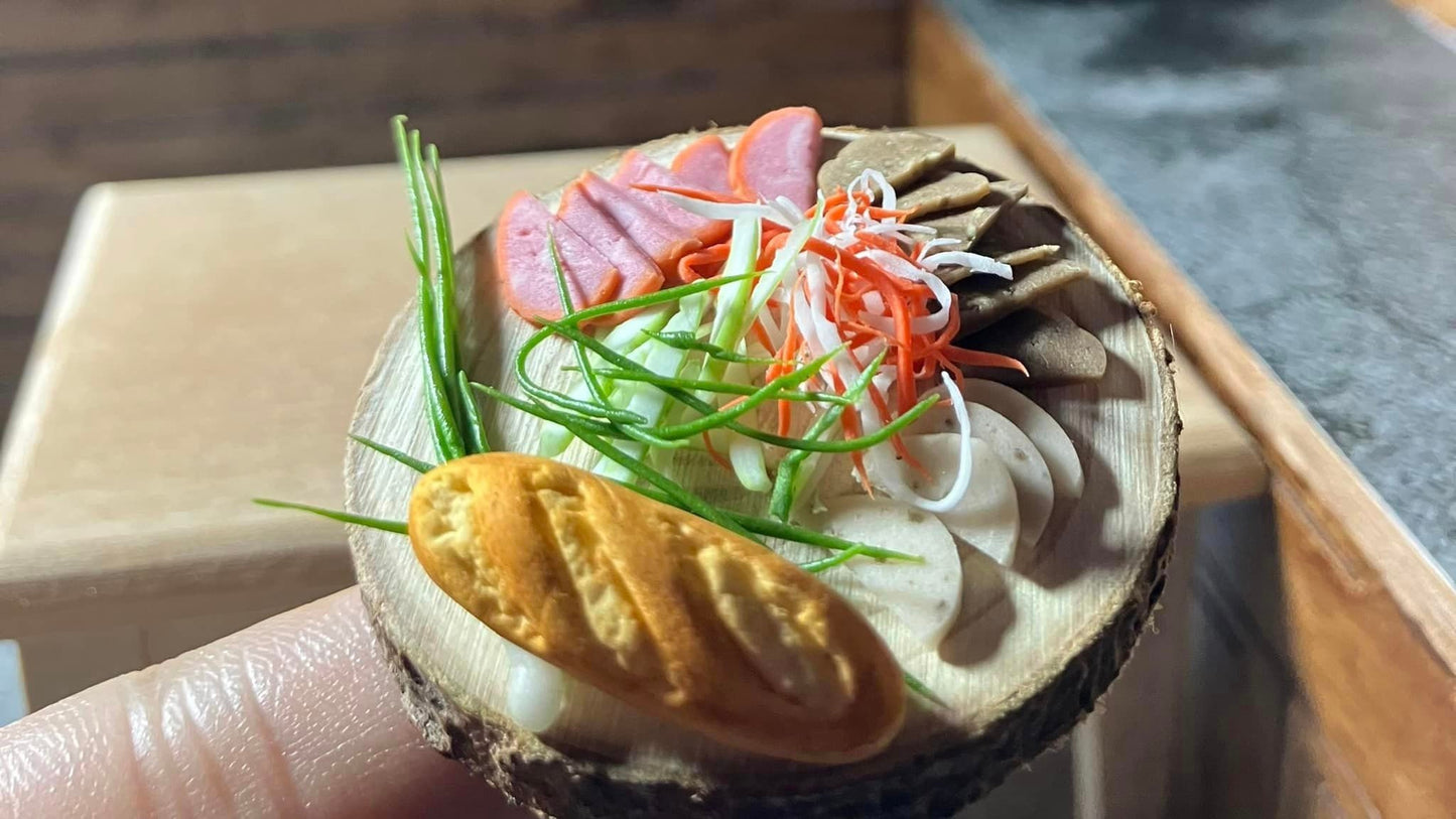 1/12 Banh mi Vietnamese bread Clay Miniature Food