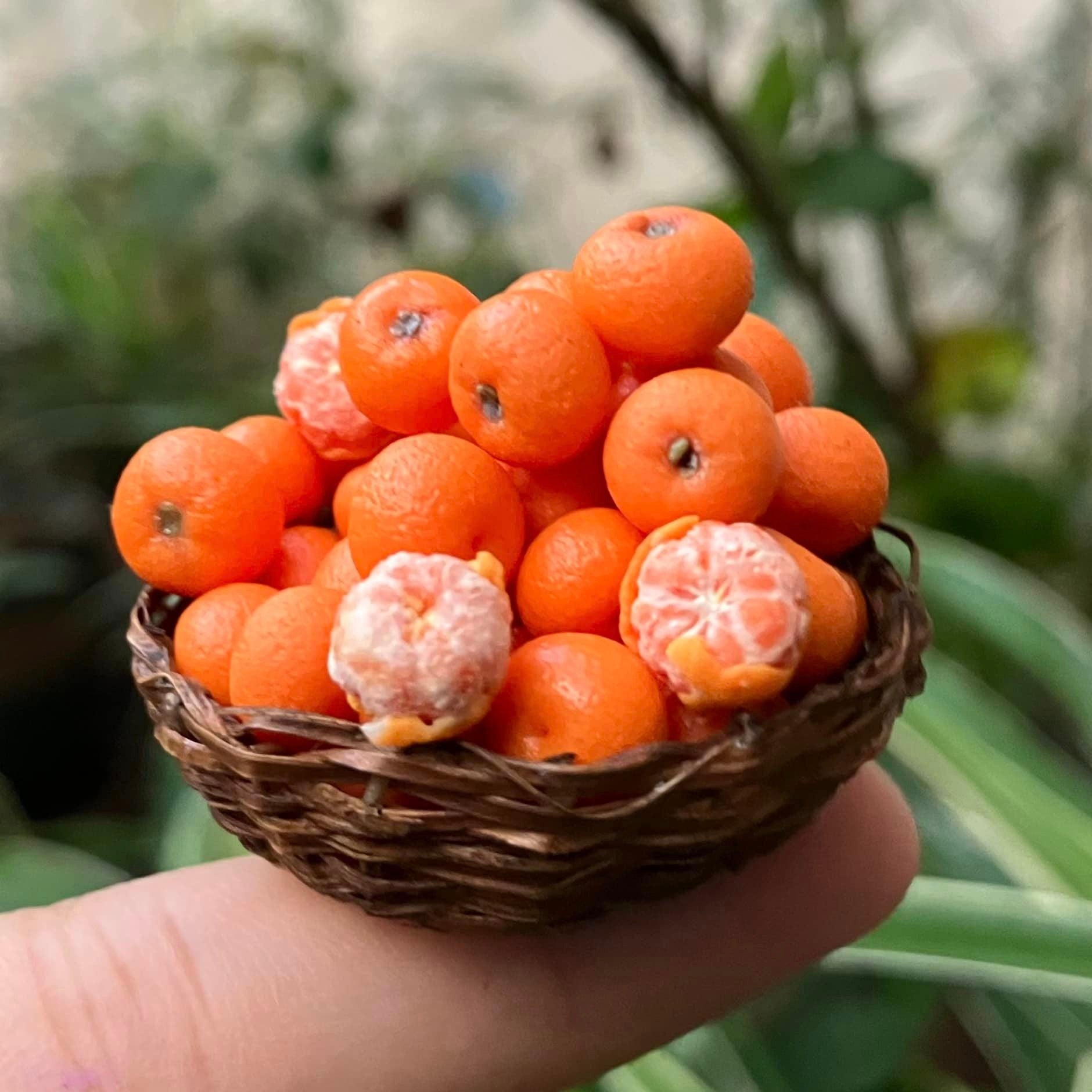 1/12 Orange Miniature Fruit ( 5pcs- NO Bamboo basket)