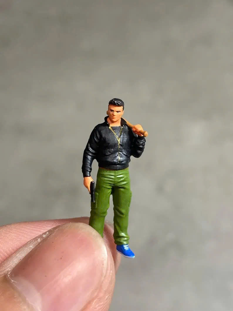 Man with baseball bat figurine handpaint high detail 1:18 to HO scale