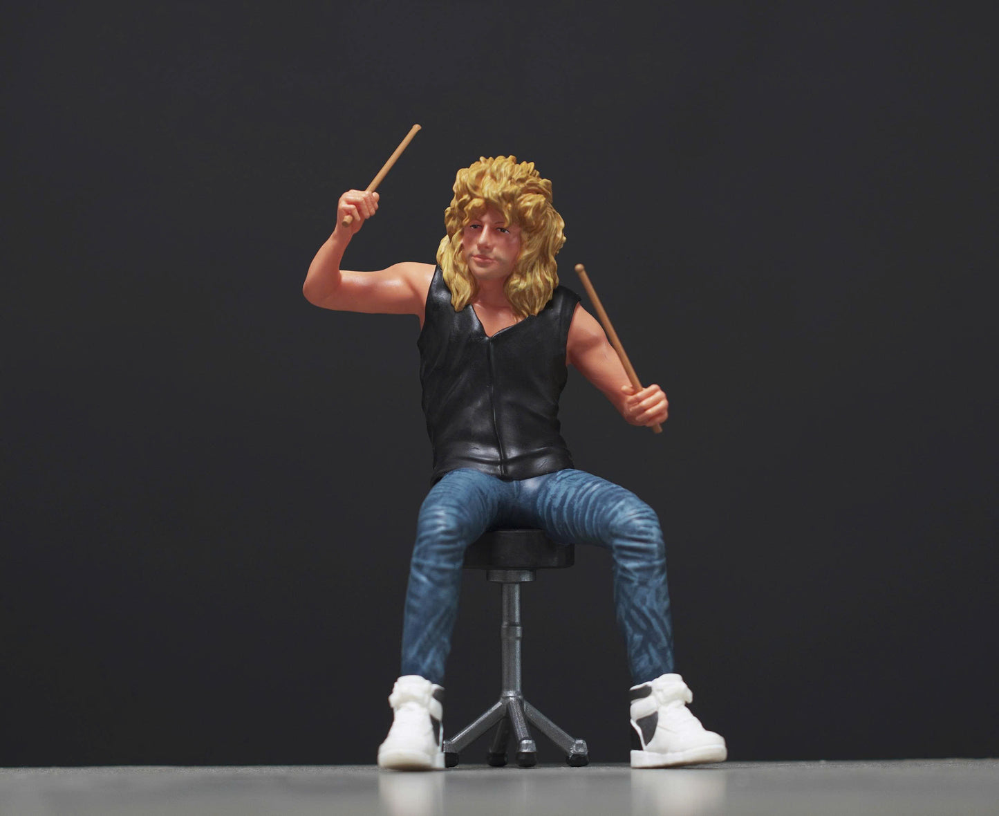 Drummer figure handpaint high detail 1:18 scale