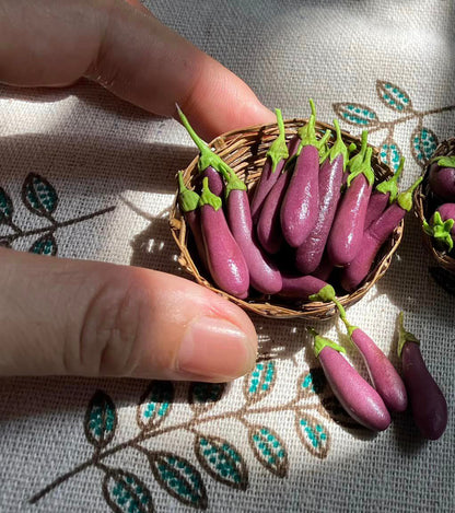 1/12 Eggplant Clay Miniature Vegetables ( 5pcs NO bamboo basket )