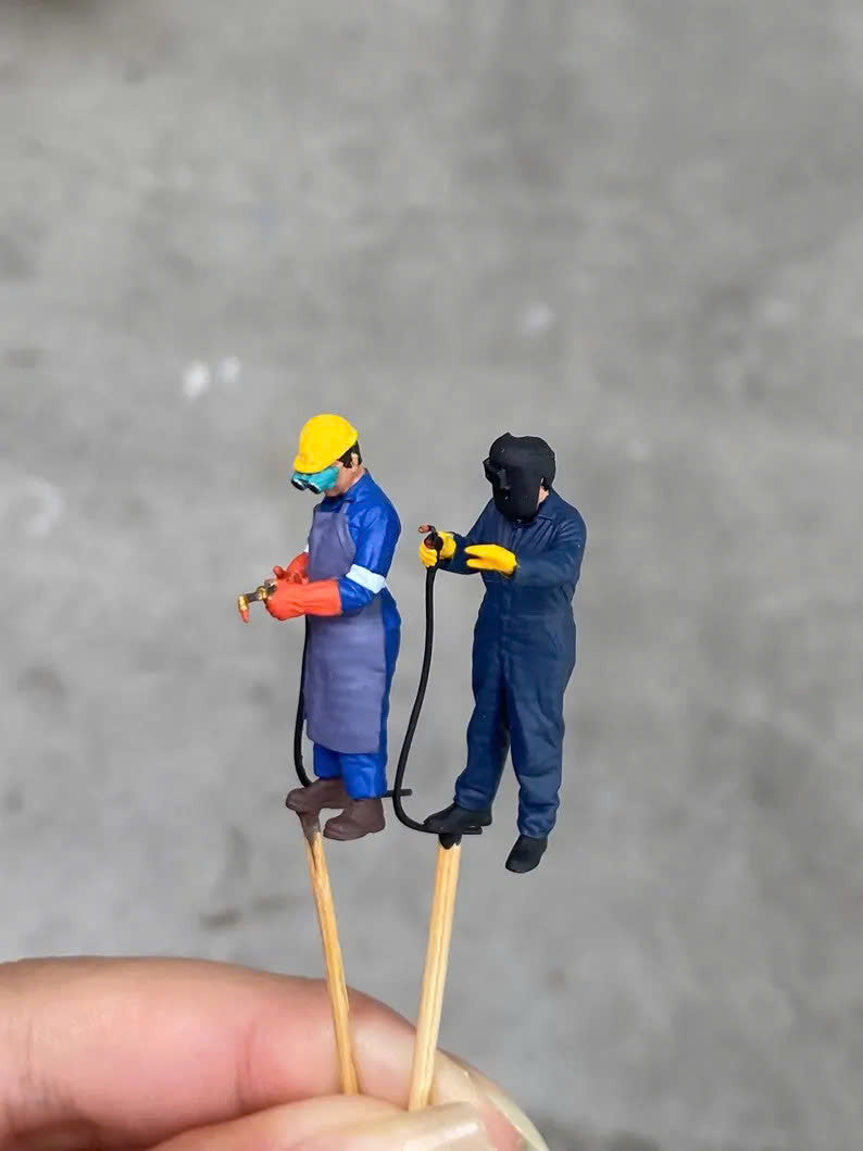 Welder figure HO 1/64 1/43 1/24 1/18 Scale handpaint high detail