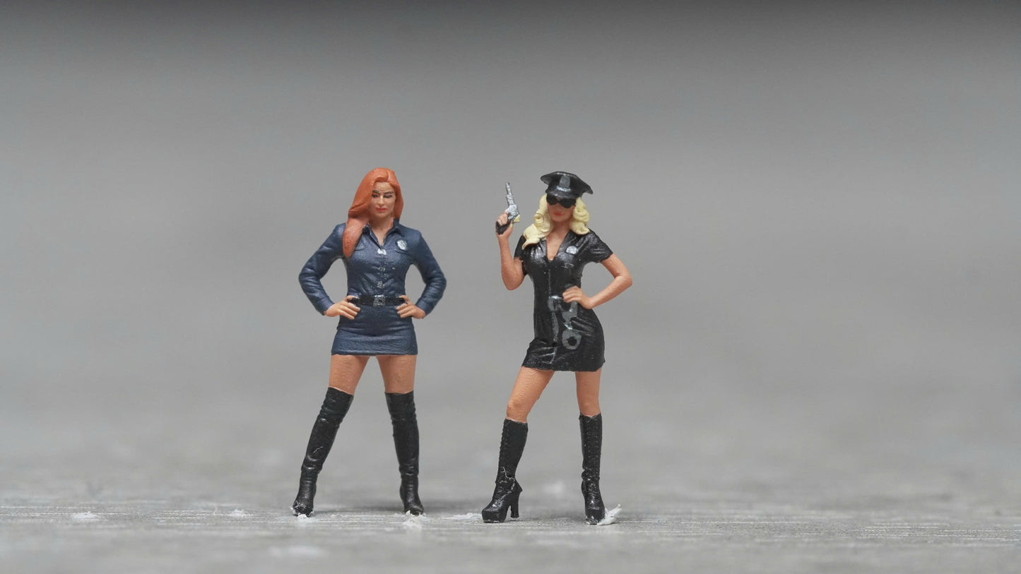 Policewoman figure HO 1/64 1/43 1/24 1/18 Scale handpaint high detail