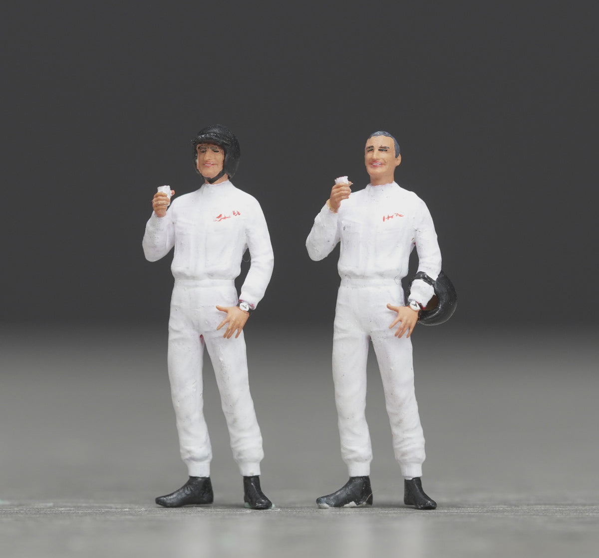 Pilot man figure HO 1/64 1/35 1/43 1/24 1/18 Scale handpaint high detail DH