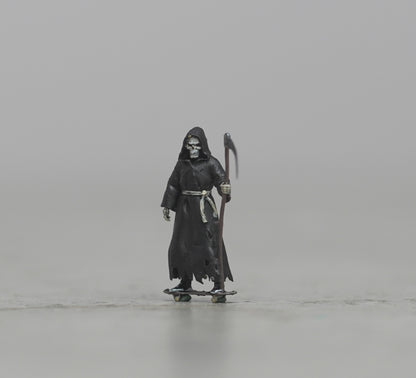 Grim Reaper stakeboard figure  HO 1/64 1/43 1/24 1/18 Scale handpaint high detail