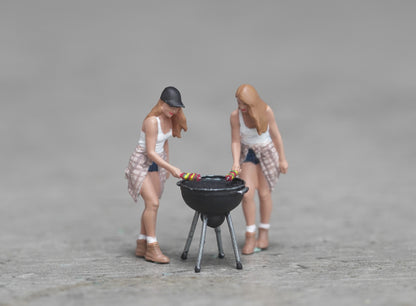 BBQ girl figure HO 1/64 1/43 1/24 1/18 Scale handpaint high detail