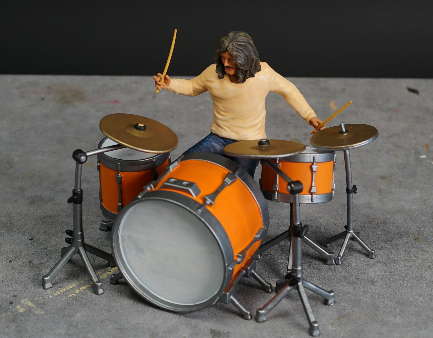 Bonham drumer rocker figurine handpaint high detail 1:18 to HO scale