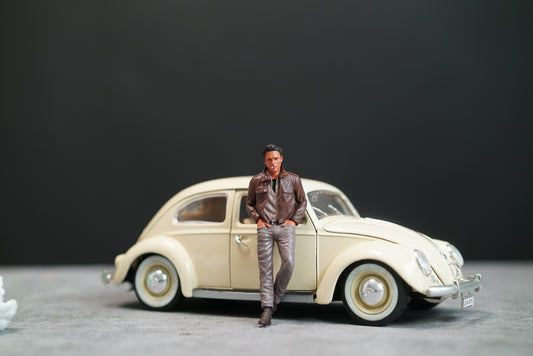 Man (not include CAR) figurine handpaint high detail 1:18 to HO scale