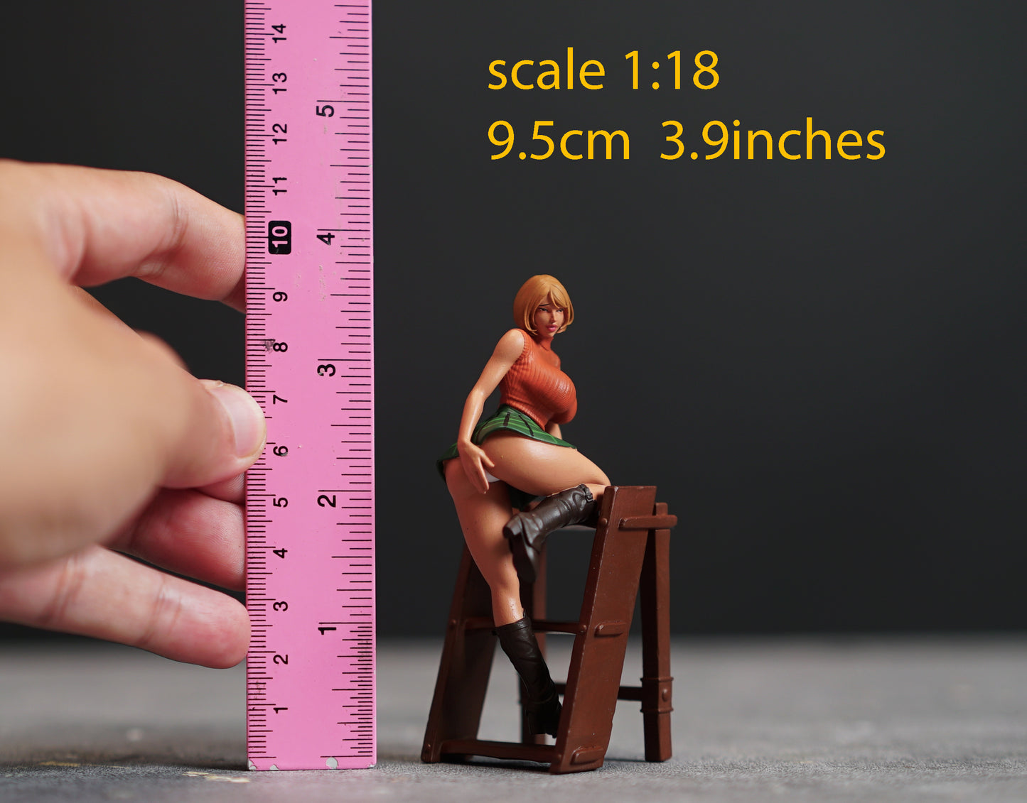 Ashley figurine handpaint high detail 1:18 to HO scale