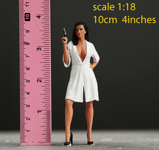 Sin Eva girl figurine handpaint high detail 1:18 to HO scale
