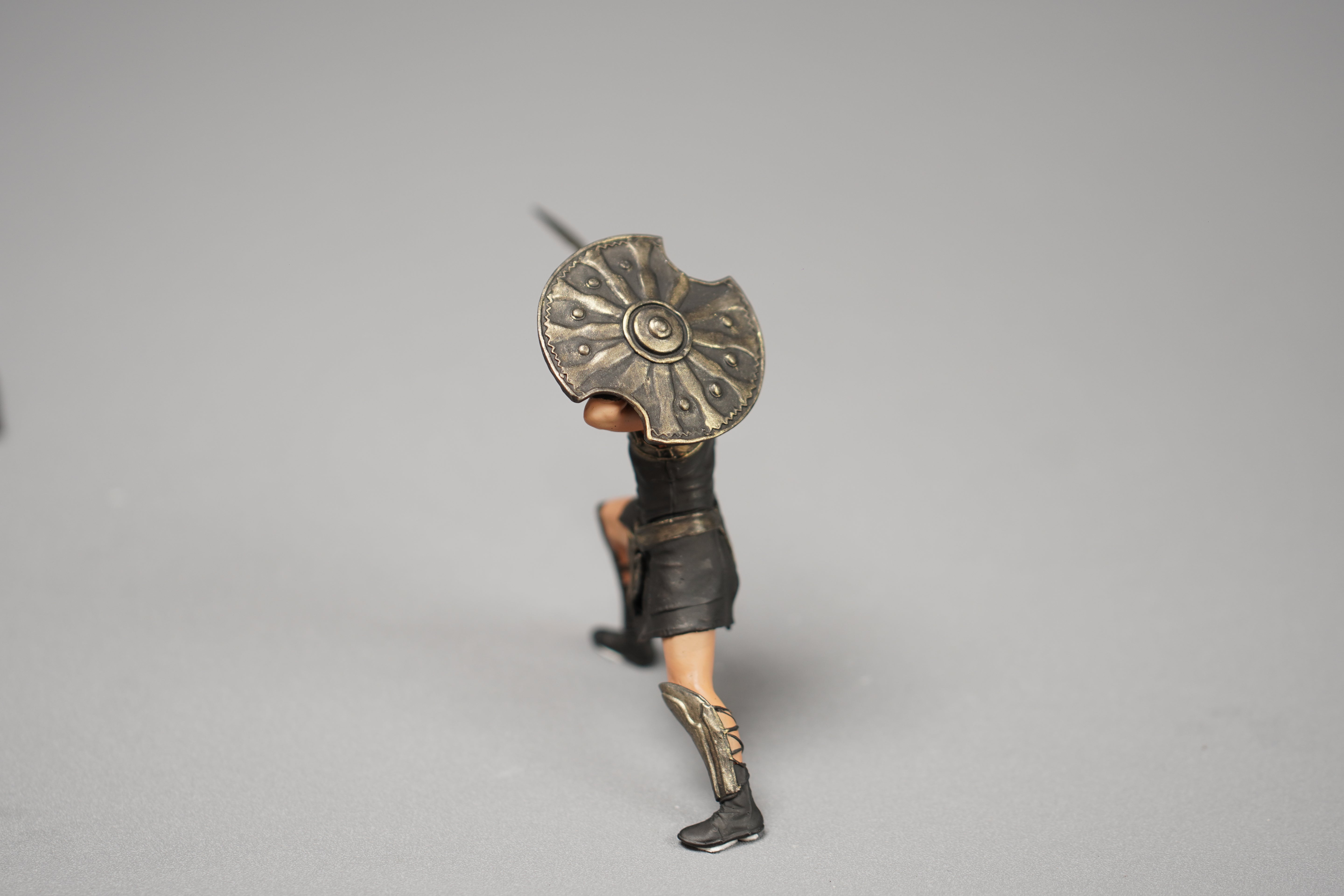 Troy warrior Brad figurine handpaint high detail 1:18 to HO scale