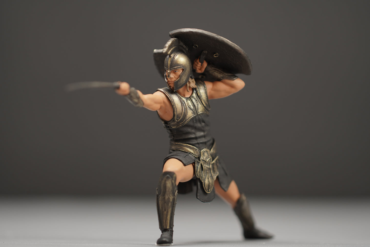 Troy warrior Brad figurine handpaint high detail 1:18 to HO scale