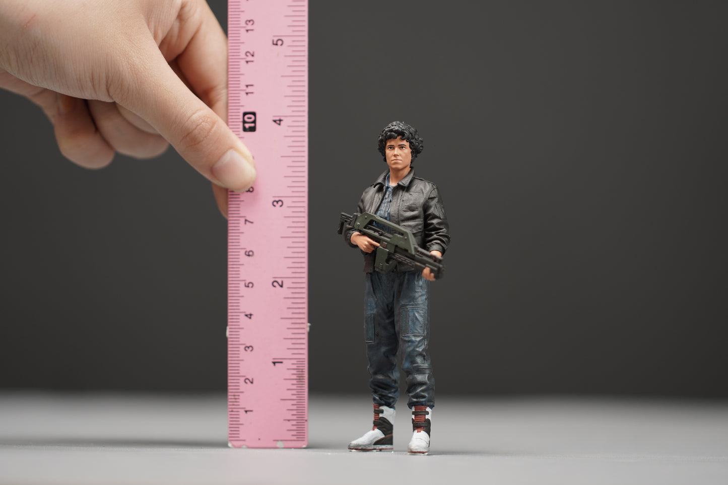 Space Monster -Rip Ley Hick Vas figure  1:18 to HO scale handpaint high detail