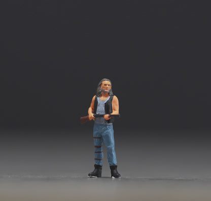 Man holding figure handpaint high detail 1:18 to HO scale