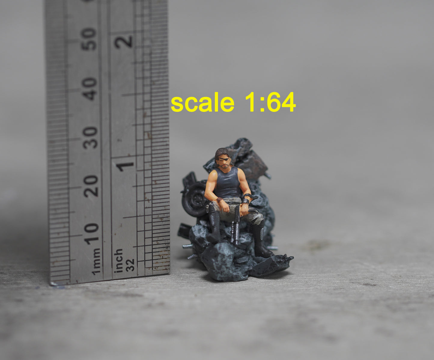Man figure handpaint high detail 1:18 to HO scale
