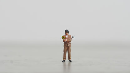 Man figurine handpaint high detail 1:18 to HO scale