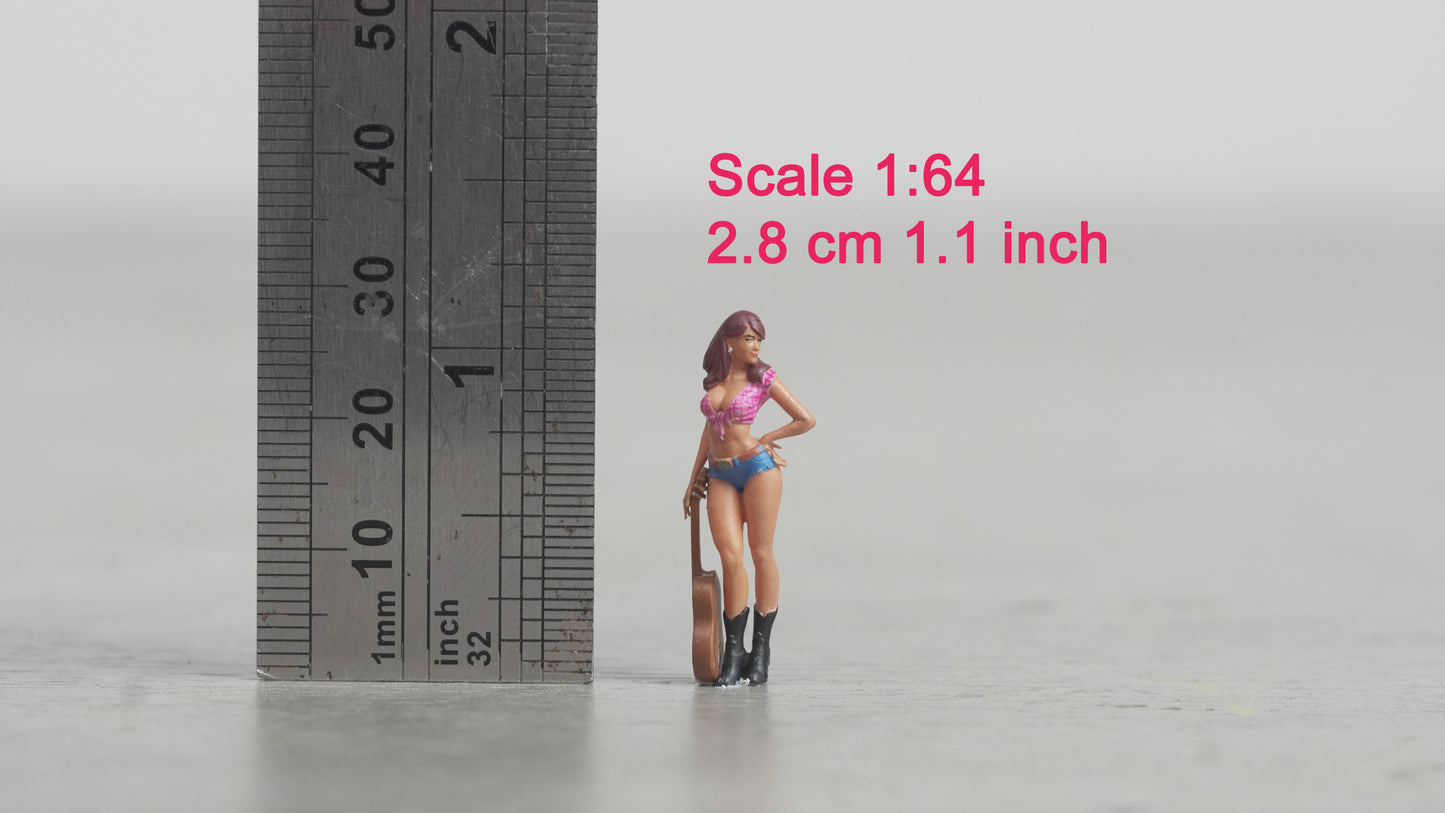 The Guitar Girl figurine handpaint high detail 1:18 to HO scale