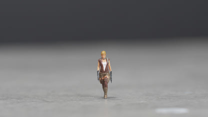 Girl with gun figure HO 1/64 1/43 1/24 1/18 Scale handpaint high detail