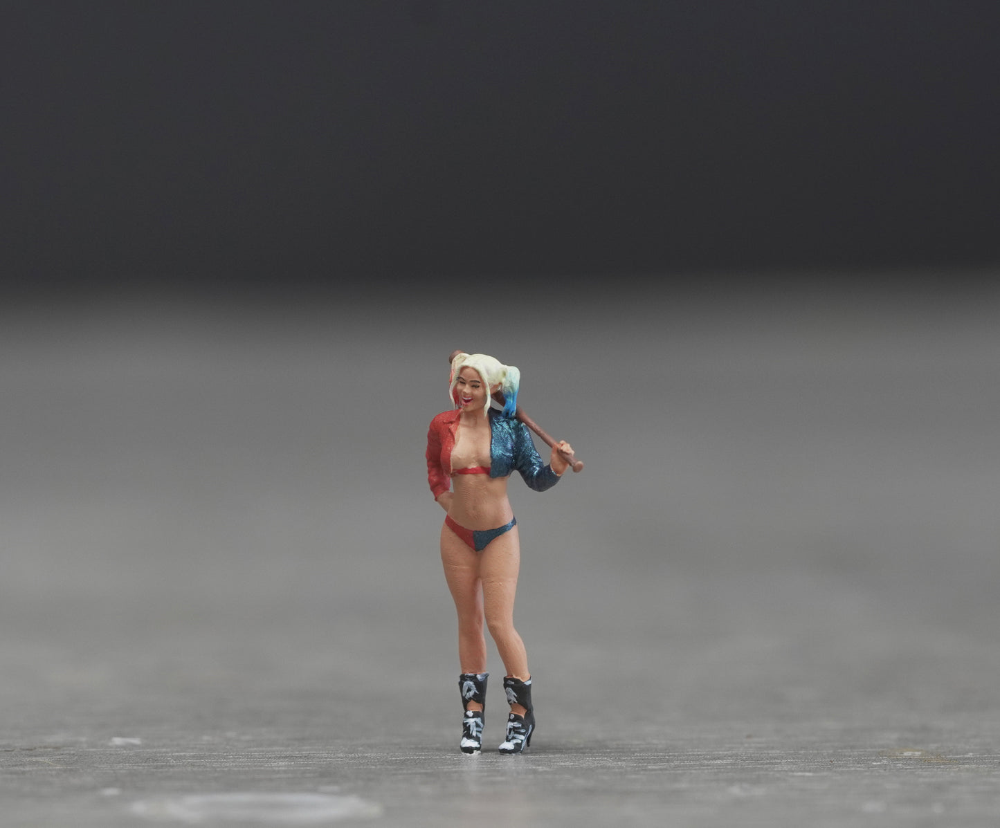 Girl figure HO 1/64 1/43 1/24 1/18 Scale handpaint high detail