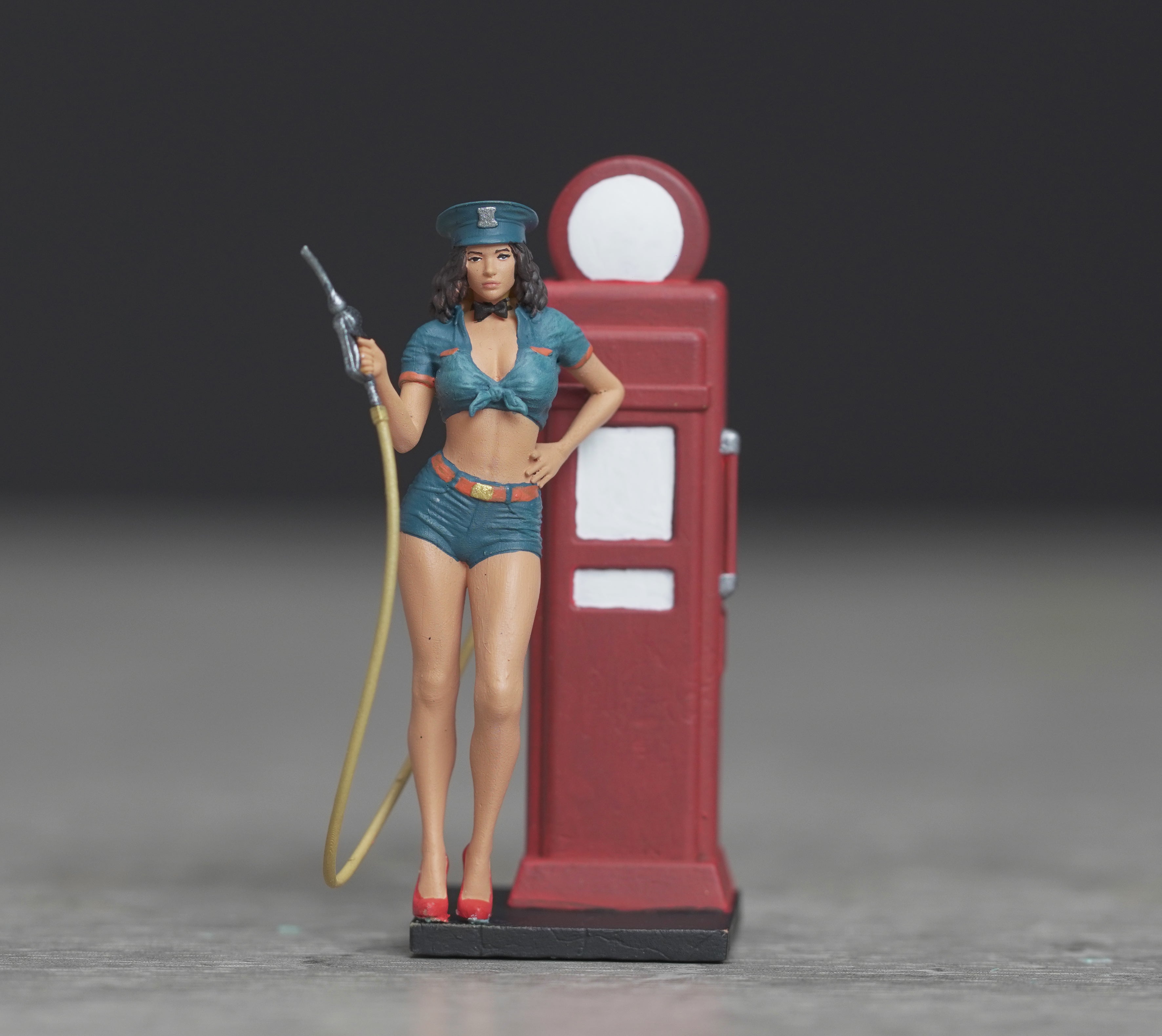 Pin Up Girl figure HO 1/64 1/43 1/24 1/18 Scale handpaint high detail O58