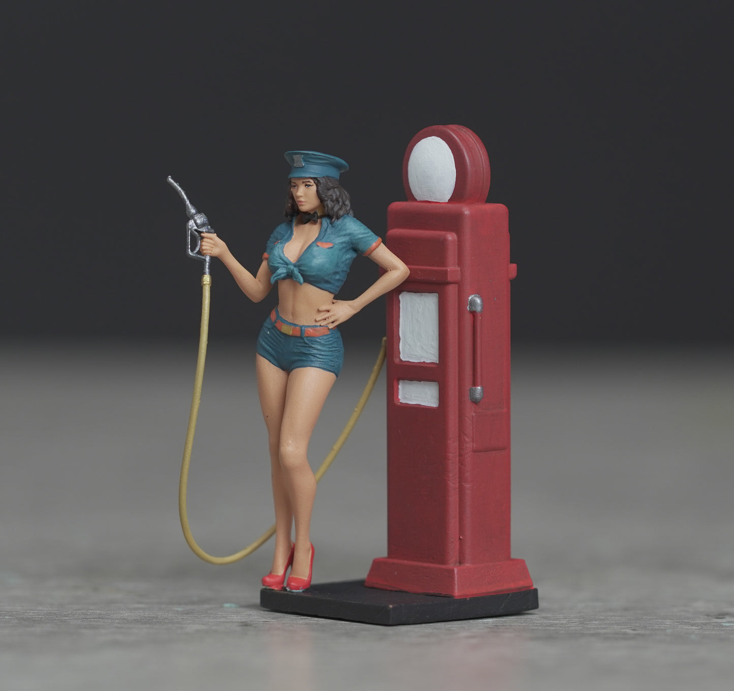 Pin Up Girl figure HO 1/64 1/43 1/24 1/18 Scale handpaint high detail O58