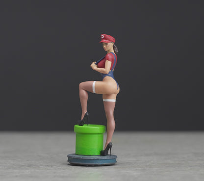 Sexy Pin Up Girl figure  HO 1/64 1/43 1/24 1/18 Scale handpaint high detail