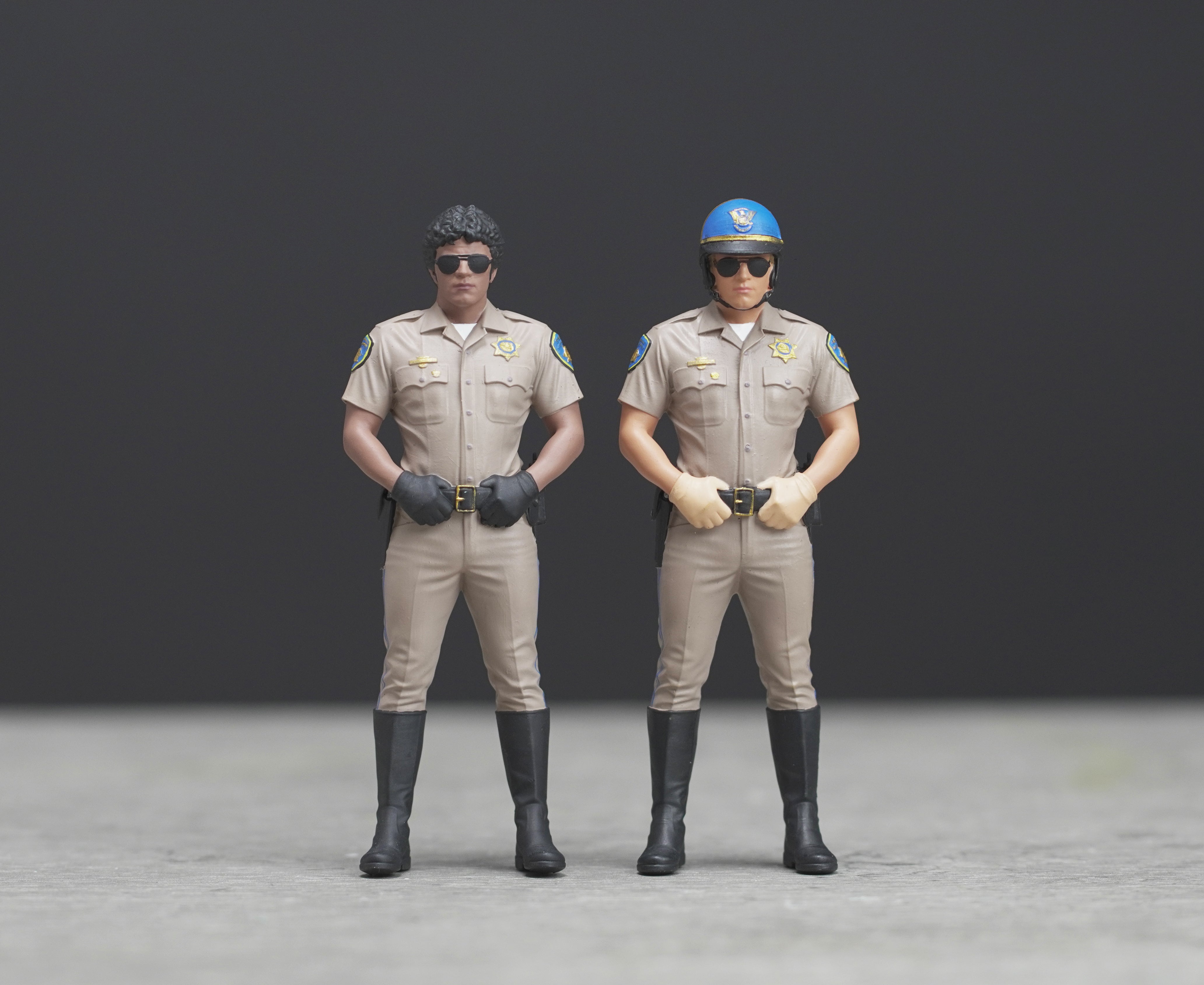 CHIP highway patrol high detail painted scale 1/18