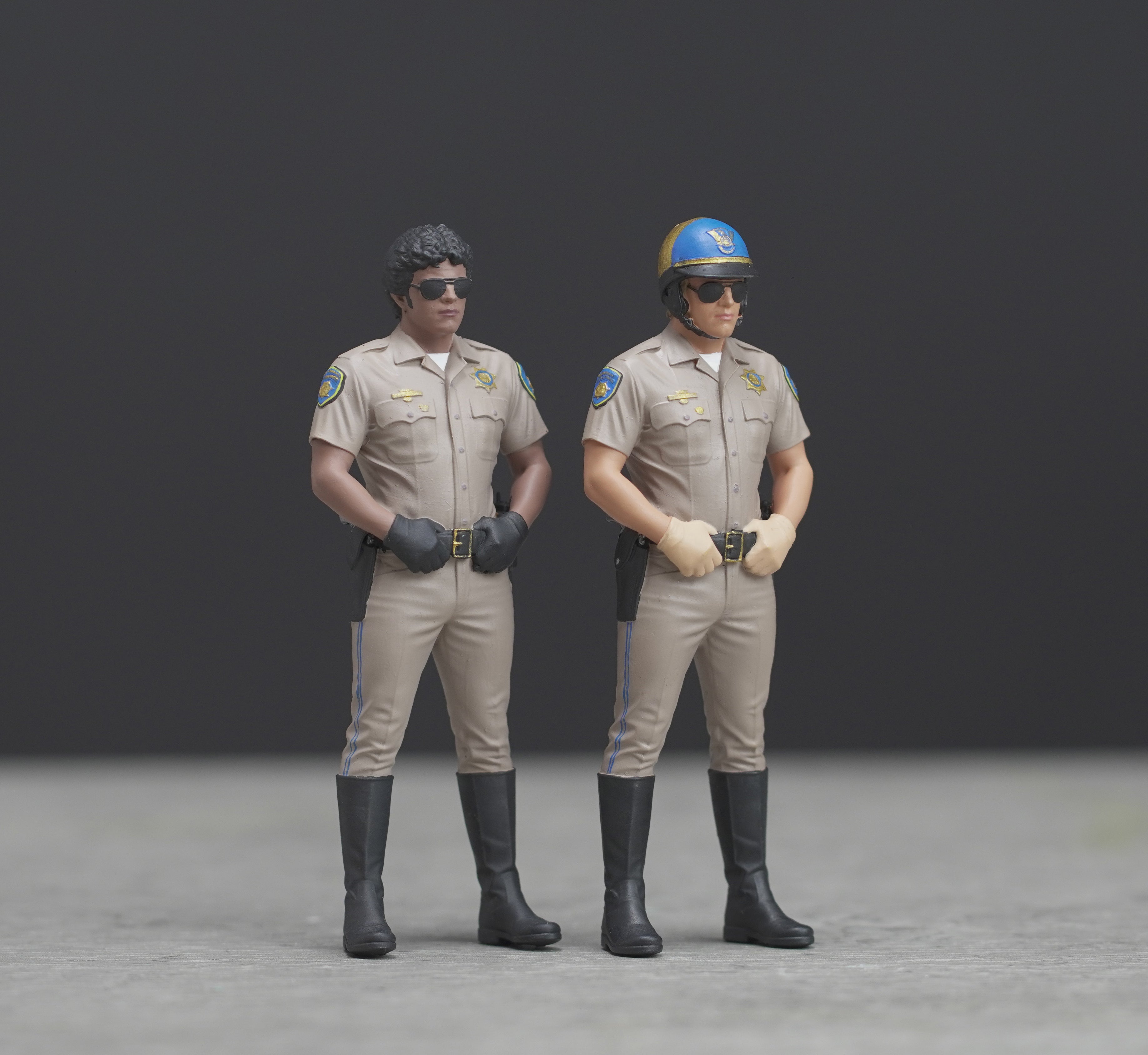 CHIP highway patrol high detail painted scale 1/18