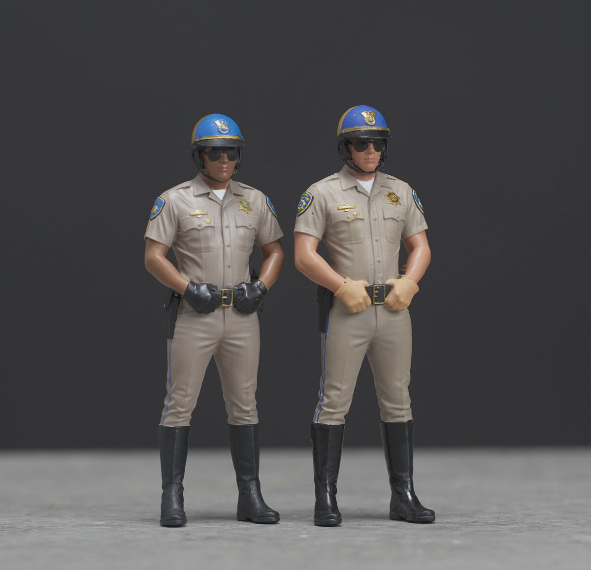 CHIP highway patrol high detail painted scale 1/18 A289