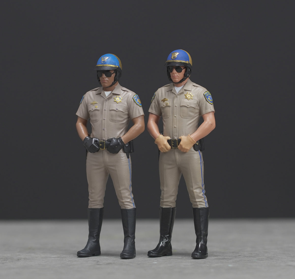 CHIP highway patrol high detail painted scale 1/18 A289