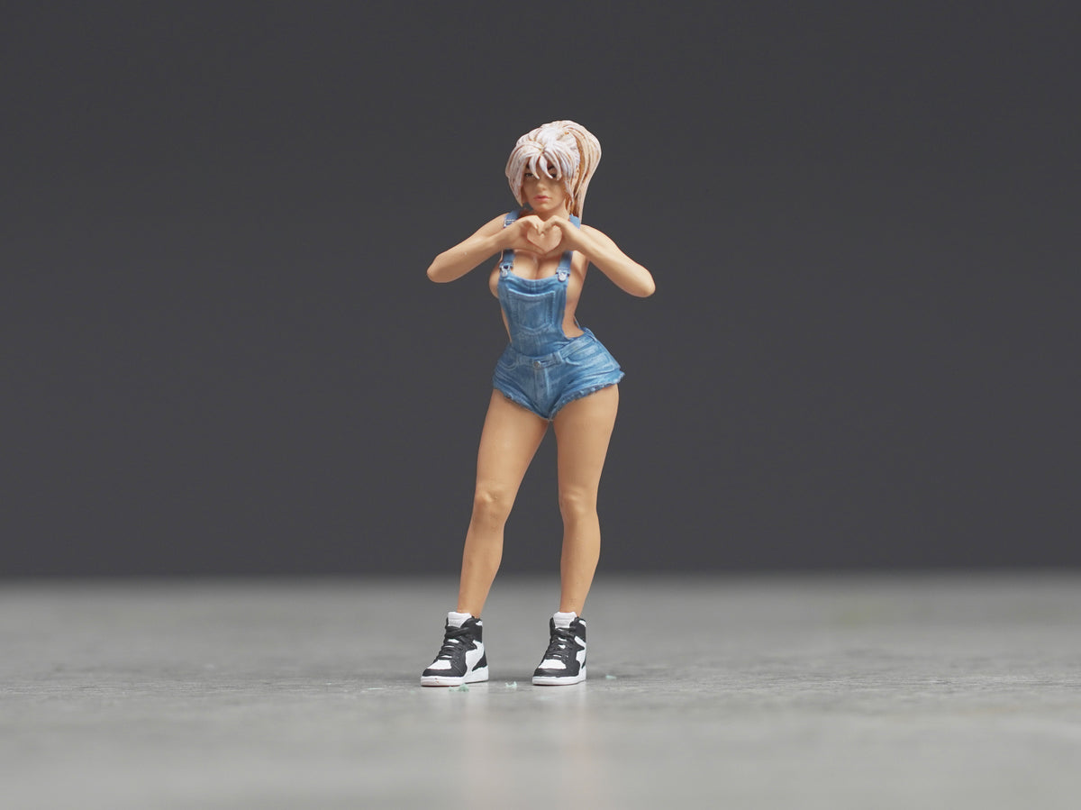 Sexy girl with heart figure  HO 1/64 1/43 1/24 1/18 Scale handpaint high detail