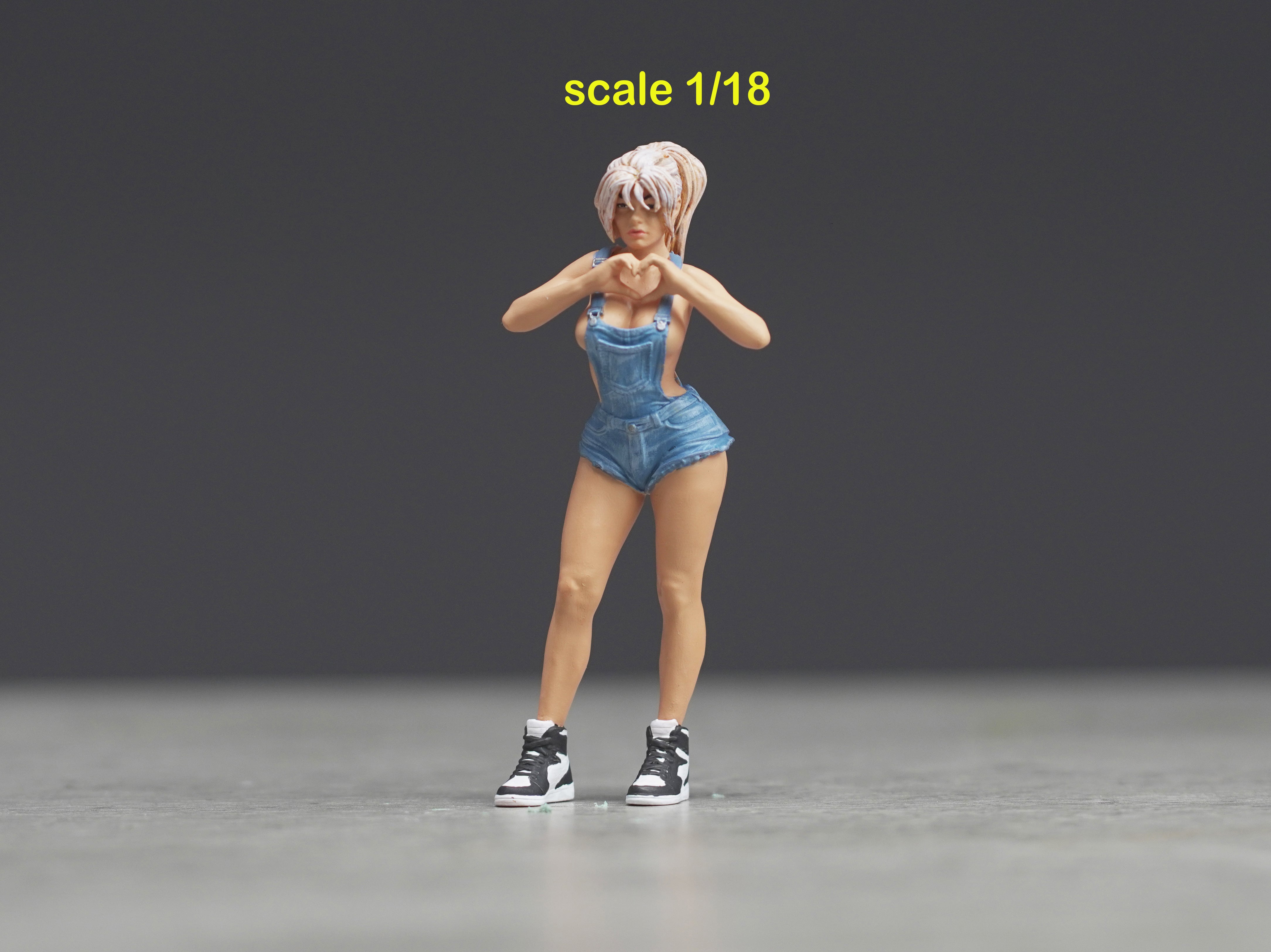 Sexy girl with heart figure  HO 1/64 1/43 1/24 1/18 Scale handpaint high detail