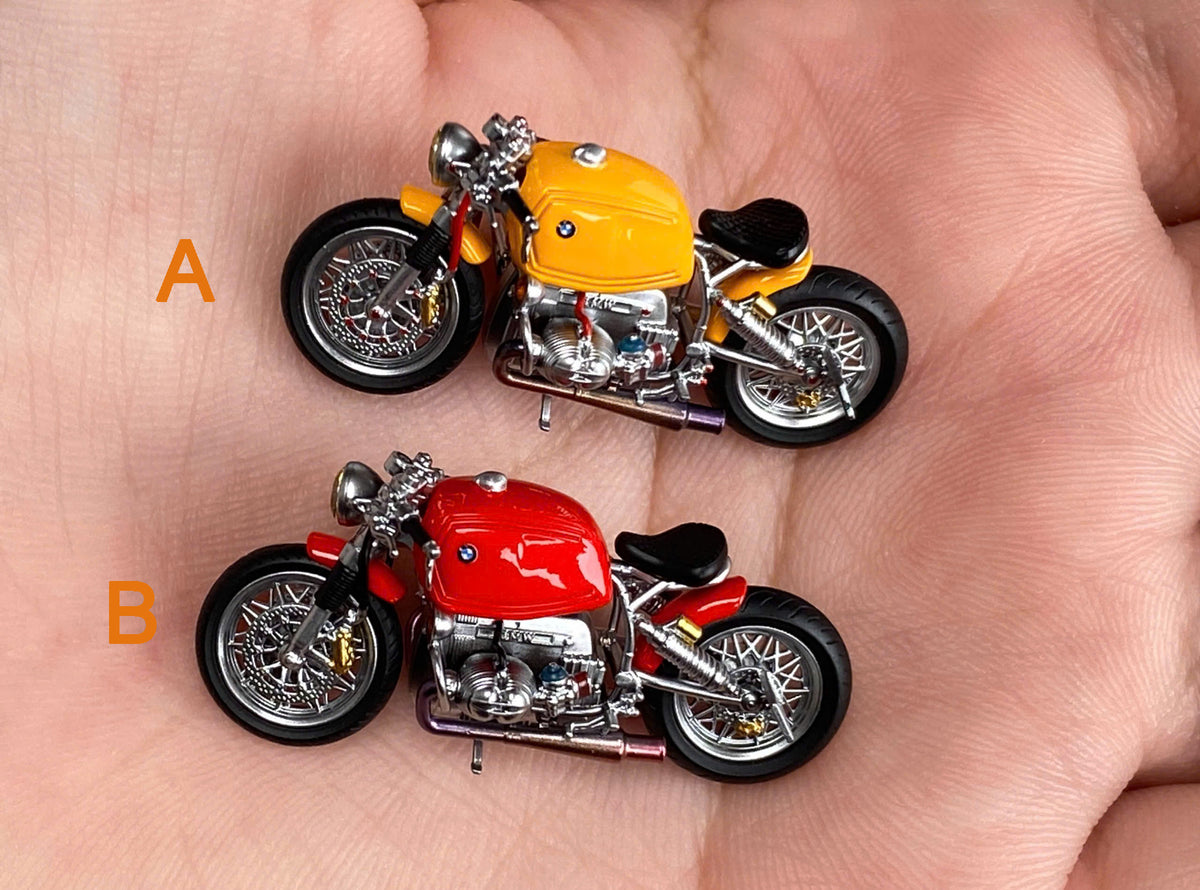 Motorcycle bike 1/64 scale handpaint high detail
