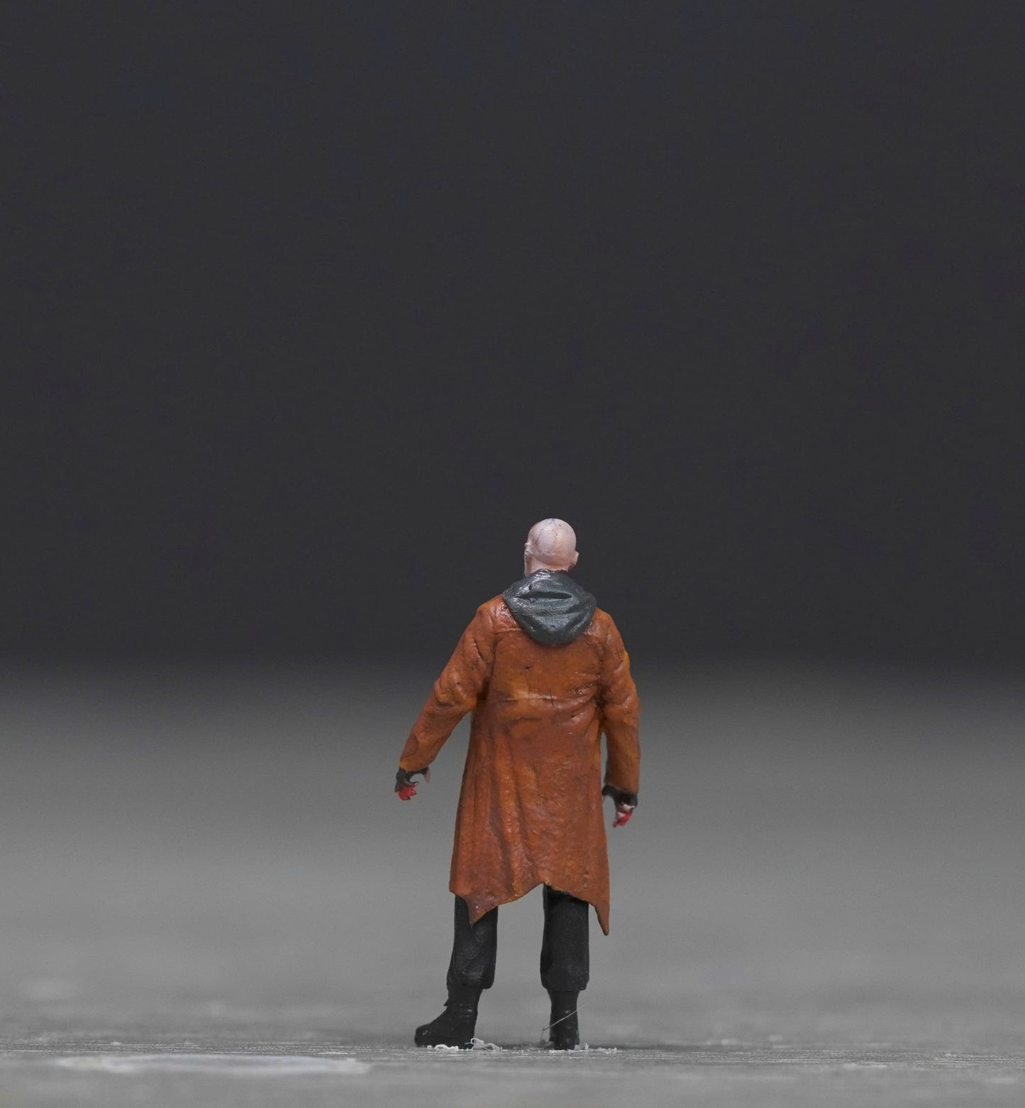The ghostly man figure HO 1/64 1/43 1/24 1/18 Scale handpaint high detail