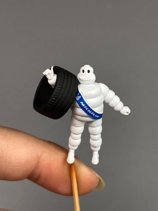 Tyre man Michel figurine handpaint high detail 1:18 to HO scale