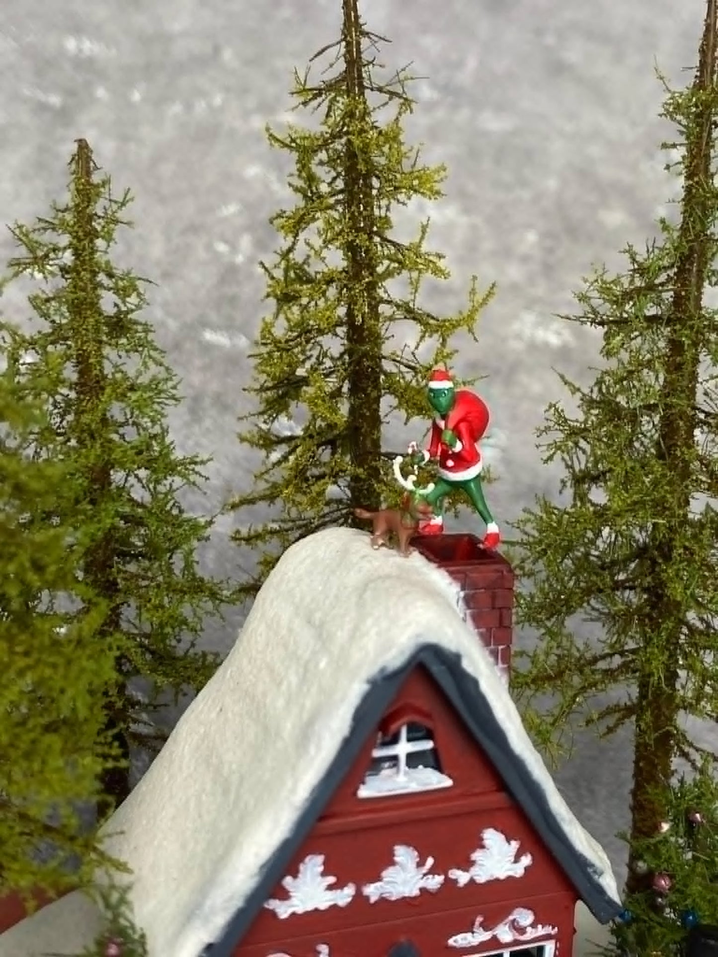 Mini Christmas diorama-HO scale