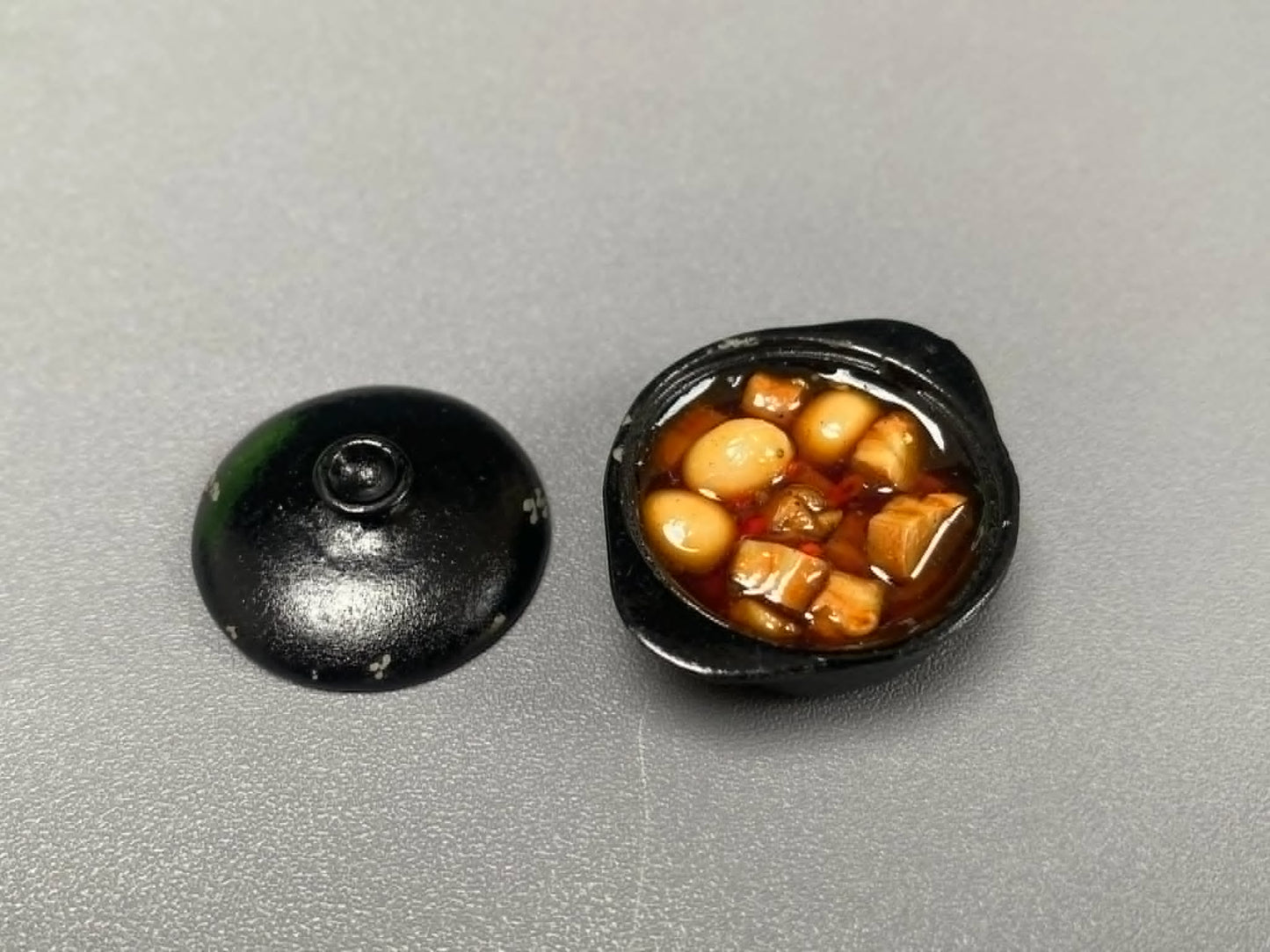 1/12 Braised pork with eggs vietnamese Thịt kho hột vịt- clay miniature