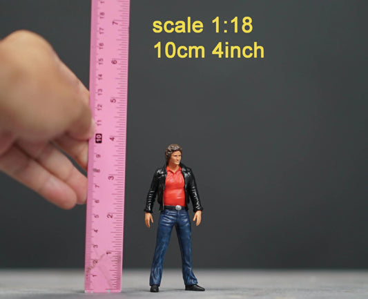 knight man   figurine handpaint high detail 1:18 to HO scale