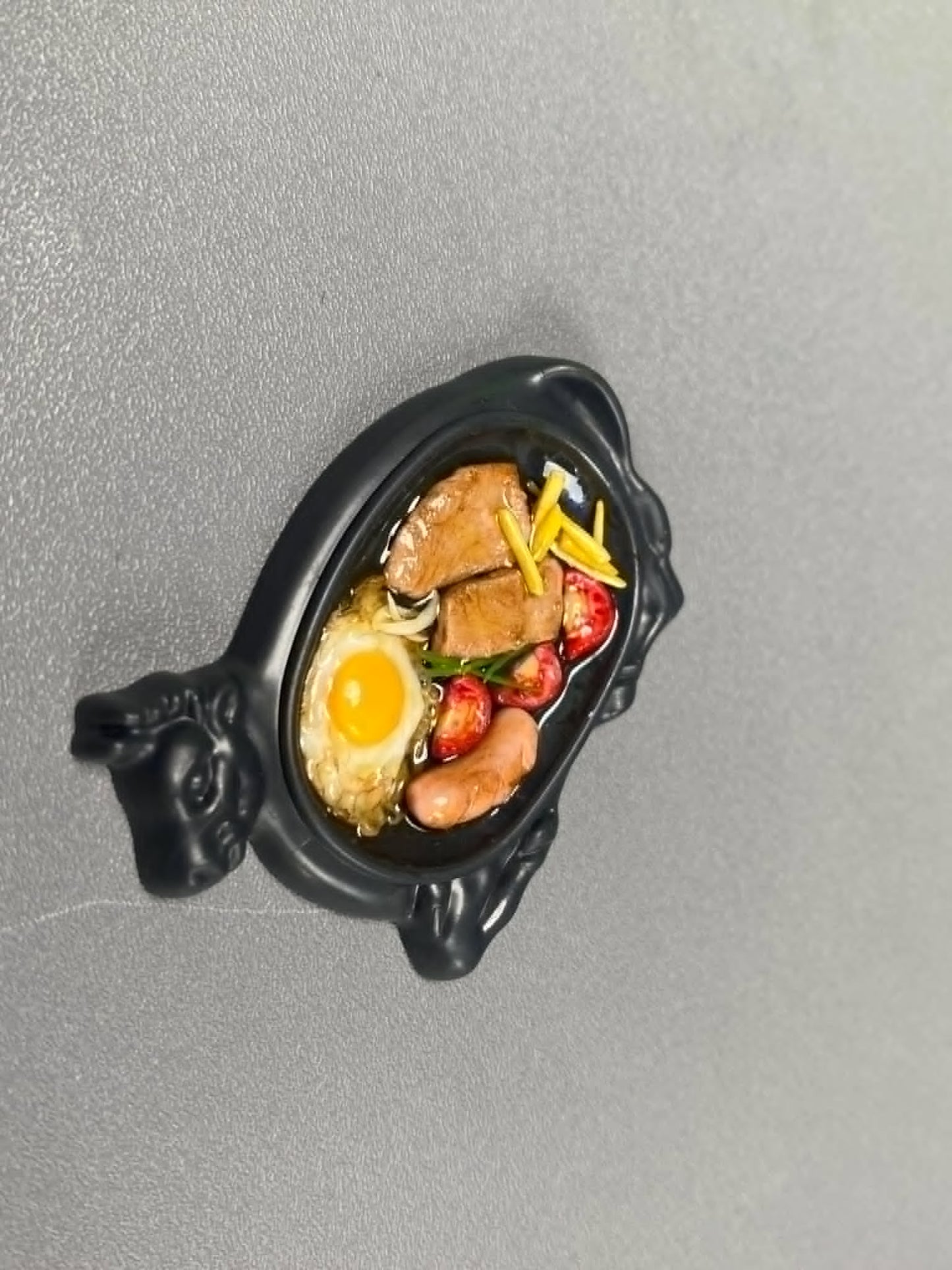 1/12 Vietnamese Beefsteak clay miniature